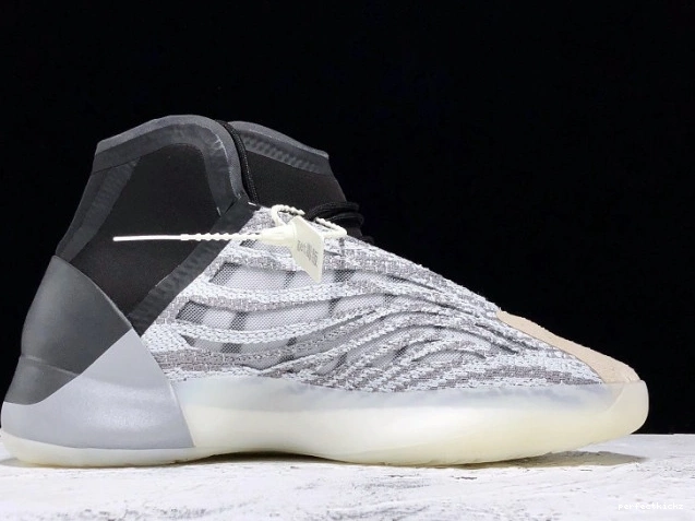 Quantum Yeezy Adidas EG1535 Basketball 0821
